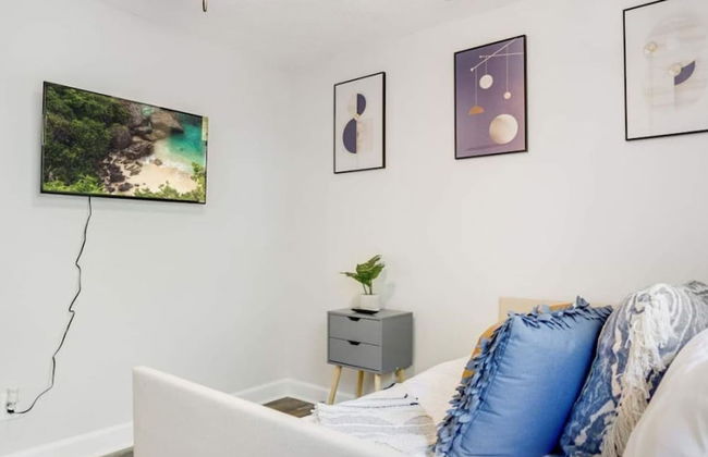 Cozy Oasis of Downtown Clarksville - Foto 17