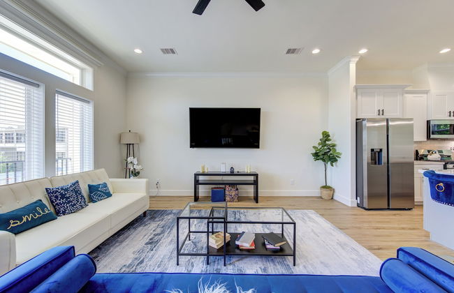 Modern Cozy Home with King Bed - Foto 23
