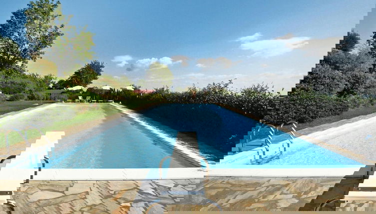 Foto 1 - Estate in Monte Serra With Pool & Olive Trees