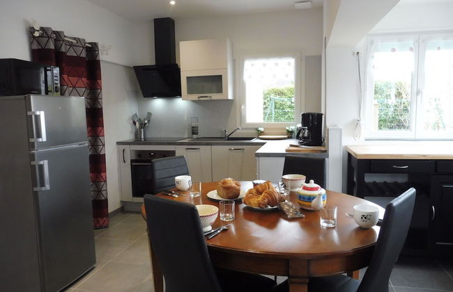 Bungalow in Gouville-sur-mer Near Beach - Foto 1