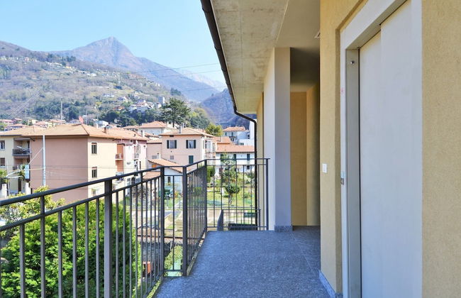 Apartment by Lake Como With Scenic Views - Photo 38