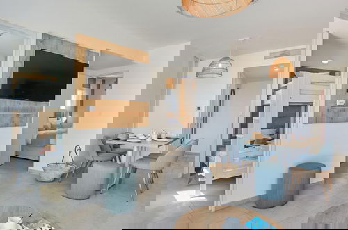 Photo 8 - Newly Built Apartment Near the Beach