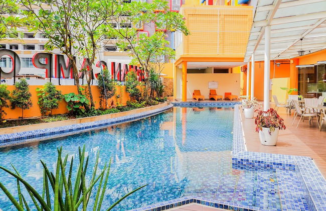 Good Deal And Cozy Studio At Kubikahomy Apartment - Foto 12