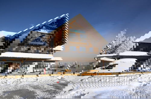 Photo 12 - Inviting Apartment Near Skiing