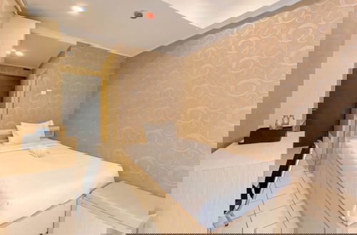 Foto 4 - Stylish Studio Apartment At Grand Asia Afrika