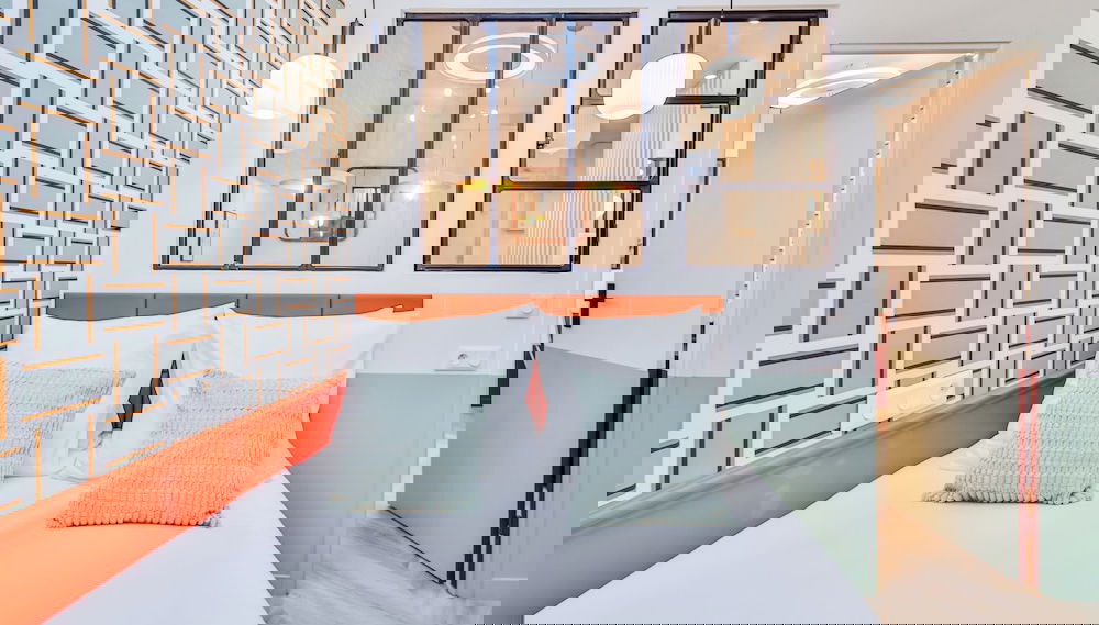 Primary image