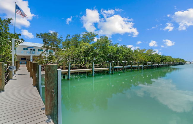 Paradise Point Pool Dock Lounges BBQ - Foto 78