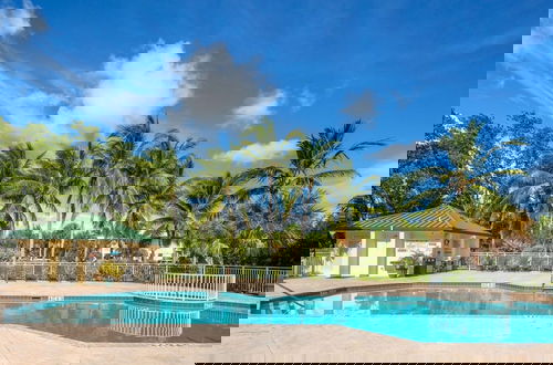 Foto 1 - The Grenada Suite Pool View Private Balcony