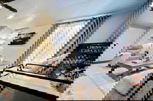 Foto 13 - 3-story 6-bedroom 4 Bathrooms 3min-asian Dist