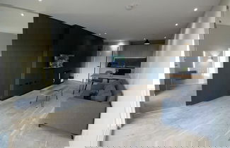 Foto 1 - O M Luxurious Apartments