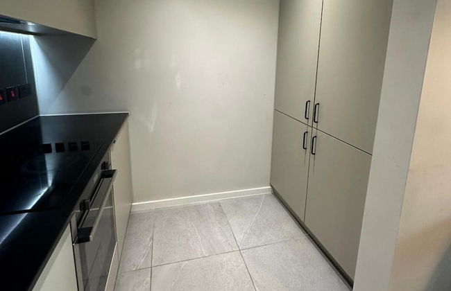 Apartment - Sleeps 4, Pets Allowed & Free Parking - Photo 5
