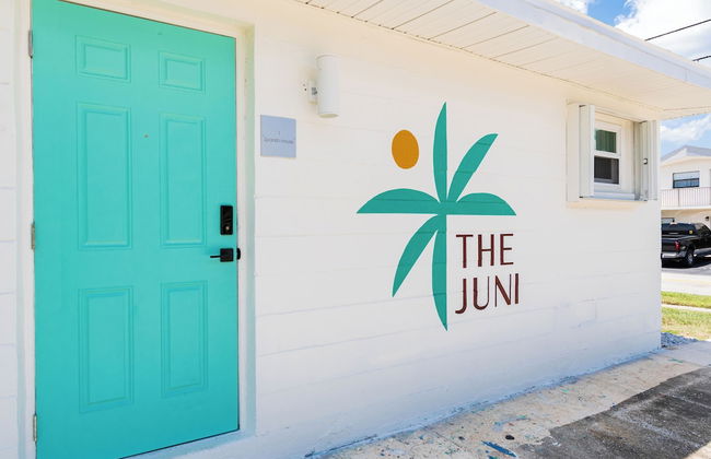 The Juni - Foto 42