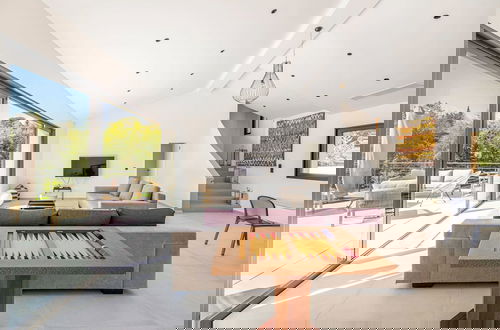 Photo 15 - Modern Villa With Heated Pool and Garden