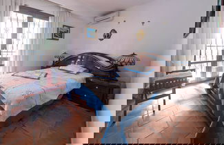 Foto 2 - Comfortable Spacious Family House, Large Terrace and Garden, Beach and Bars