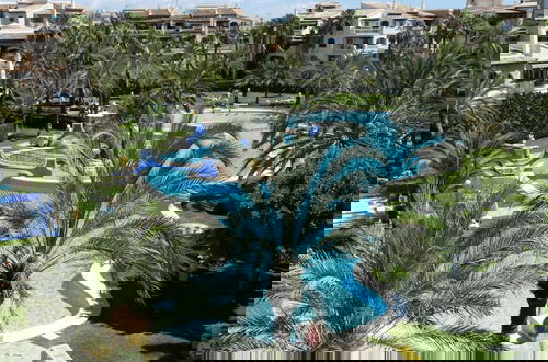 Foto 11 - Comfortable Spacious Family House, Large Terrace and Garden, Beach and Bars
