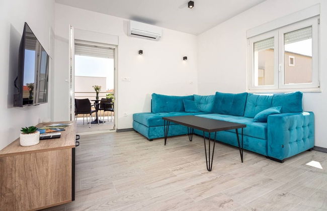 Modern Apartments With Private Balcony Kaštel Novi - Foto 25