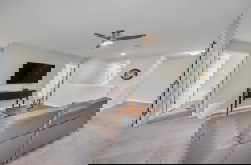 Foto 15 - 9 Bedroom Harry Potter and Star Wars Villa 9 Home by RedAwning
