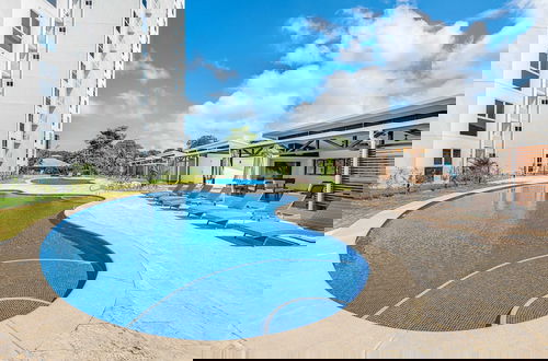Foto 2 - Upstay - Brand New Condo w Pool - 5 Mins to Beach