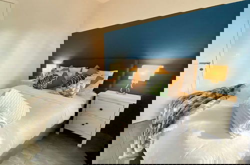 Foto 2 - Cozy 1BR City Centre Near Meir Shopping by Oneluxstay