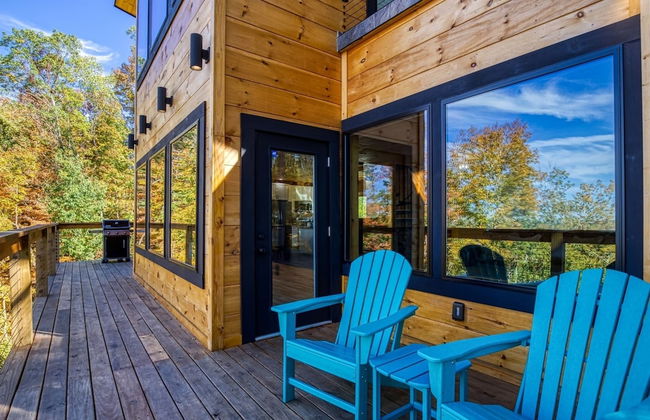 Smoky Lake Retreat 3 Bedroom Cabin by RedAwning - Photo 55