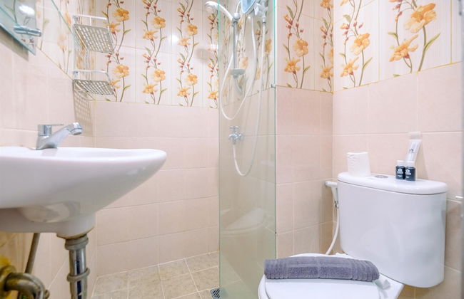 Nice and Comfort Living 2BR at Podomoro Golf View Apartment - Photo 17