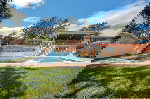 Photo 40 - Beautiful Lake View Retreat Drivable To Theme Parks 3 Bedroom Home