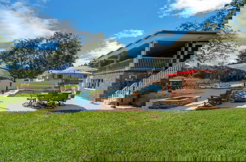 Photo 64 - Beautiful Lake View Retreat Drivable To Theme Parks 3 Bedroom Home