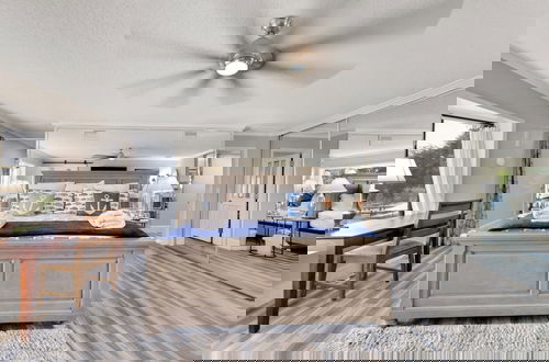 Photo 13 - Beautiful Lake View Retreat Drivable To Theme Parks 3 Bedroom Home