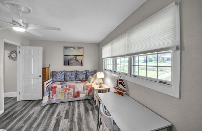 Beautiful Lake View Retreat Drivable To Theme Parks 3 Bedroom Home - Foto 4
