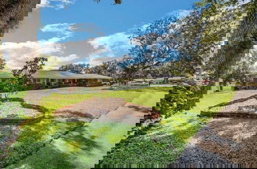 Photo 54 - Beautiful Lake View Retreat Drivable To Theme Parks 3 Bedroom Home