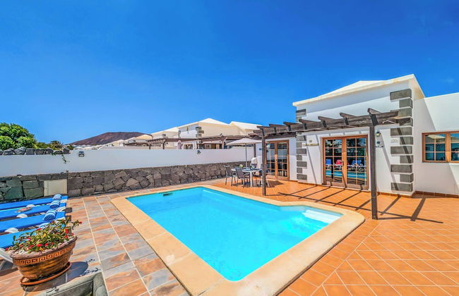 Villa Emilia - Foto 1