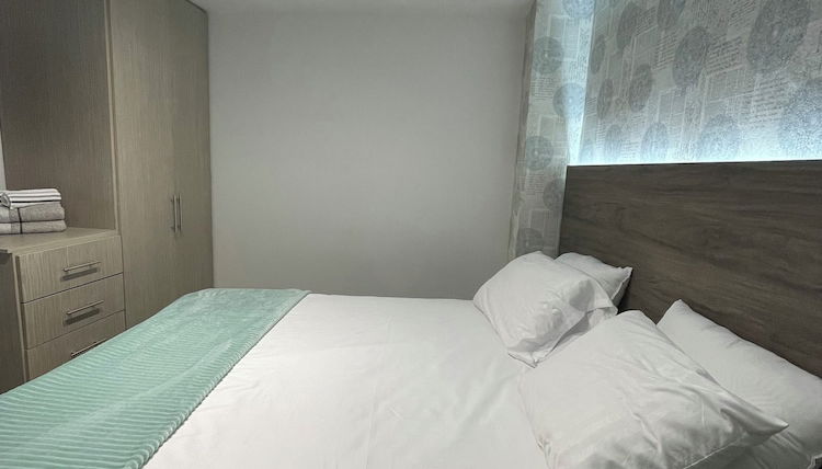 Foto 1 - Luxury Liv Limonar