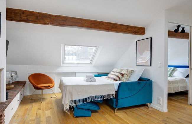 Cozy & Elegant Retreat Near Notre-Dame - Photo 19