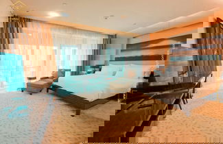 Foto 2 - Studio with Thrilling Burj Khalifa View
