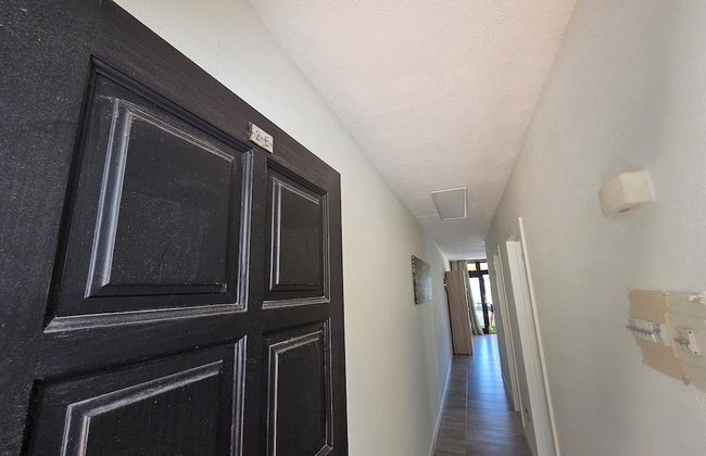 Modern Apartment With sea View Nearby the Beach - Photo 27