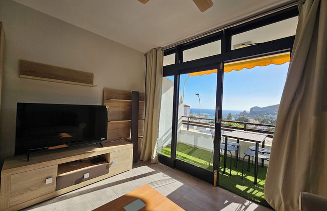 Modern Apartment With sea View Nearby the Beach - Photo 9