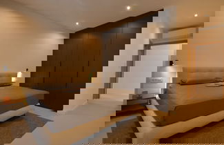 Foto 2 - Luxurious Sorici Villa With Private Pool and Mediterranean Landscape