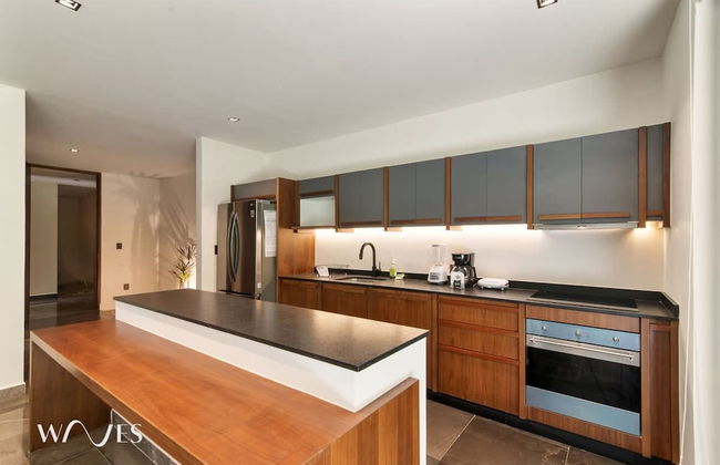 2BR w Private Pool - Steps Away From the Beach - Foto 15
