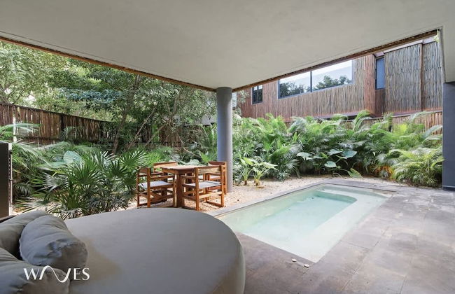 2BR w Private Pool - Steps Away From the Beach - Foto 29