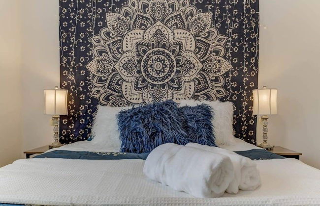 @ Marbella Lane - Boho 'n Sleek Rtreat Pool Tble - Foto 8