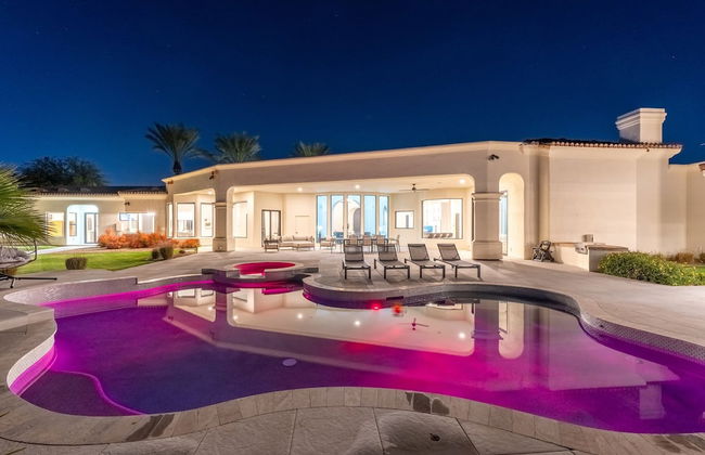 Camelback Mountain Villa Luxury in Paradise Valley - Photo 2