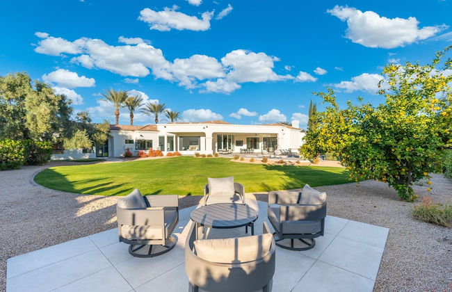 Camelback Mountain Villa Luxury in Paradise Valley - Photo 68