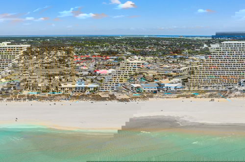 Foto 44 - Surfs Up! Pet-friendly, 2BR 2BA Beachfront Townhouse, Sleeps 8!