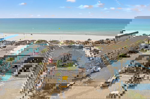 Foto 49 - Surfs Up! Pet-friendly, 2BR 2BA Beachfront Townhouse, Sleeps 8!