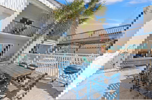 Foto 53 - Surfs Up! Pet-friendly, 2BR 2BA Beachfront Townhouse, Sleeps 8!