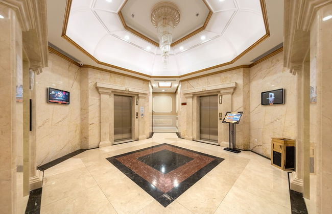 D Le Roi Soleil Premium Suites - Foto 3