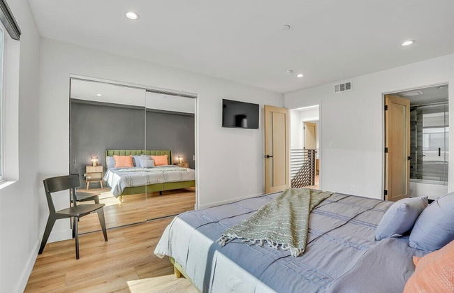 Luxe Townhome | Newly-Built - Foto 12