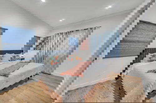 Foto 5 - Luxe Townhome | Newly-Built