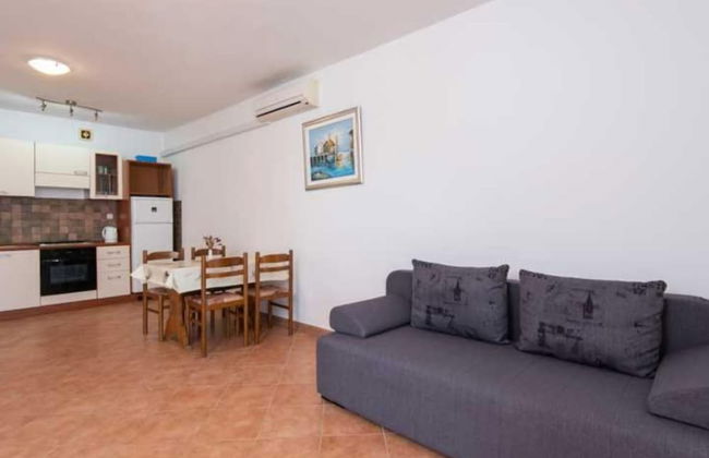 Spacious and Cozy Seafront Apartments - Foto 13