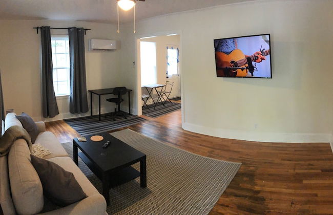 Renovated Cottage Minutes From Downtown - Foto 21